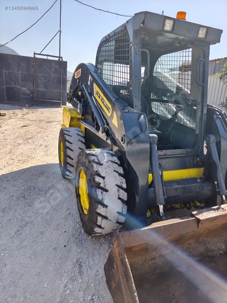 bobcat New Holland 225 2012 model ruhsatlı plakalı