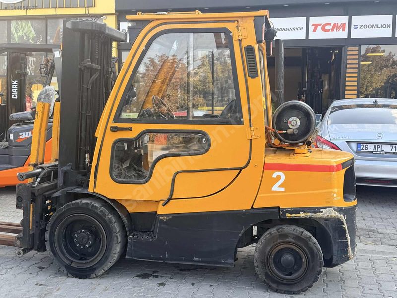 2012 Model 3.5 Ton Çıft Bıçak Ataçmanlı Kabınlı Hyster