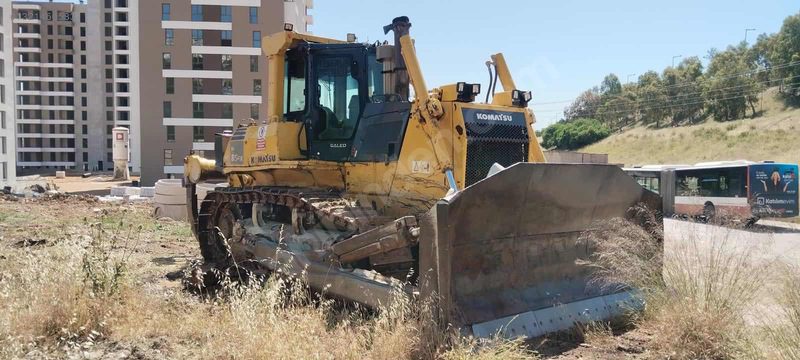 Komatsu 85