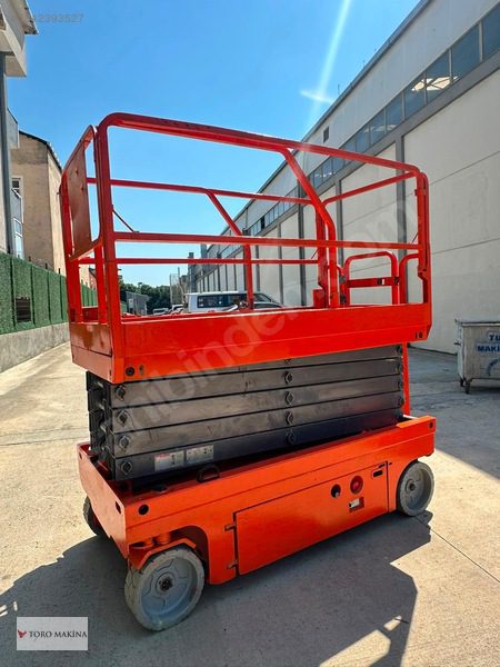2016 Model - Dınglı - 12 Metre Akülü Makaslı Platform