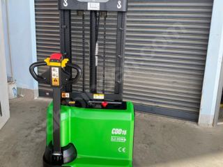 Stok !! 1.5 Ton 3M Lityum Akülü Istif Makinesi