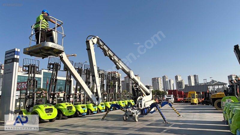 Örümcek Menlift Platform Falcon Fs320 Akülü 32 Metre 285 Saatte