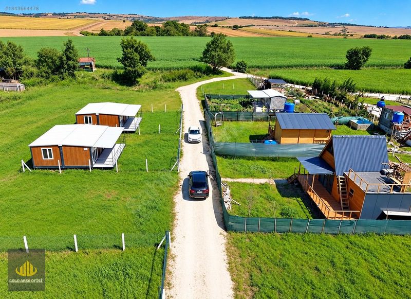 Kestanelik'te 400M2 Arsa Su Kuyusu Foseptik Elektrik Bağlı