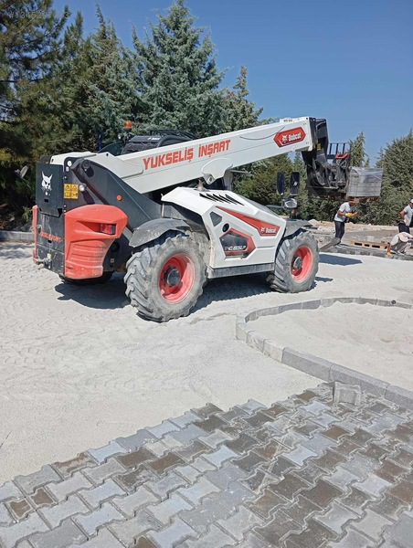 Çok temiz Bakımlı 18 metre 4 Ton 2500 saatte