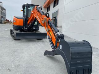 Asimato Asm60Zt Ekskavatör 6 Ton Kırıcı Kampanyalı Hemen Teslim