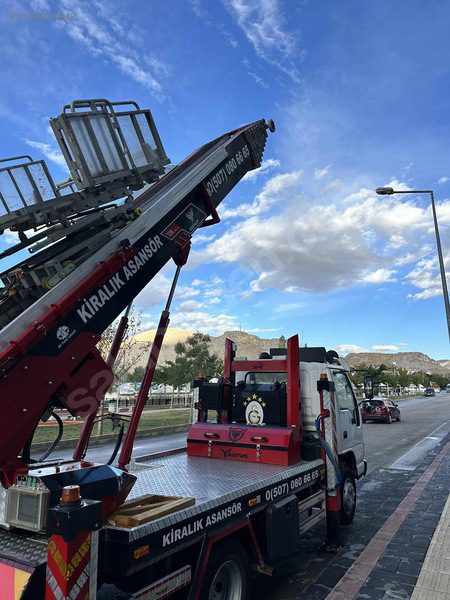 33 Metre Mobil Asansör