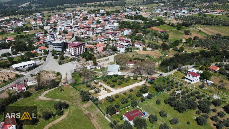 Köy Merkezinde! Elektrik, Su ve Foseptik Hazır 225 m² Arsa