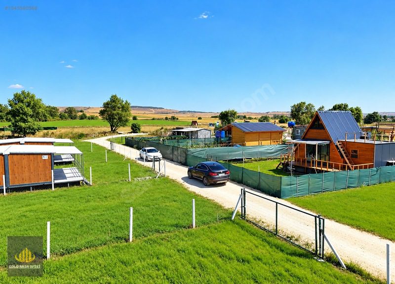 Kestanelik'te 400M2 Elektrik Bağlı Su Kuyusu Var Foseptik Var