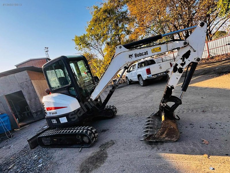 2013 model E35 hatasız kırık çatlak yok 4750 saatte