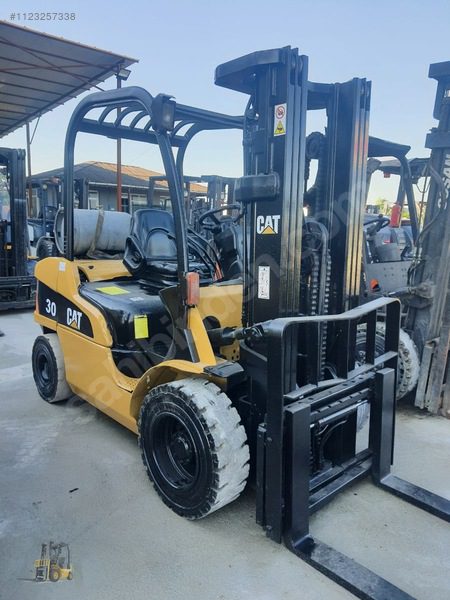 Satılık 2010 cat 3 ton Tribleks lpg.li yakıt cimrisi