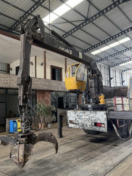Hurda Ve Tomruk Yükleme Vinci Cranab Granap