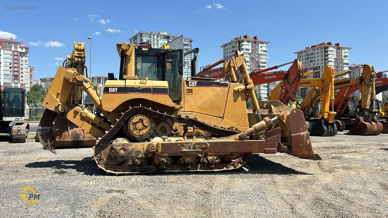 Temiz Bakımlı Cat D8T 2007 Model Motor Sıfır