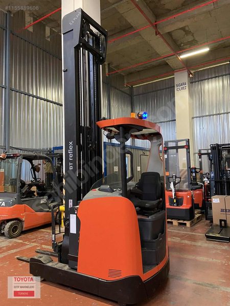 TOYOTA RRE 160 Reach Truck