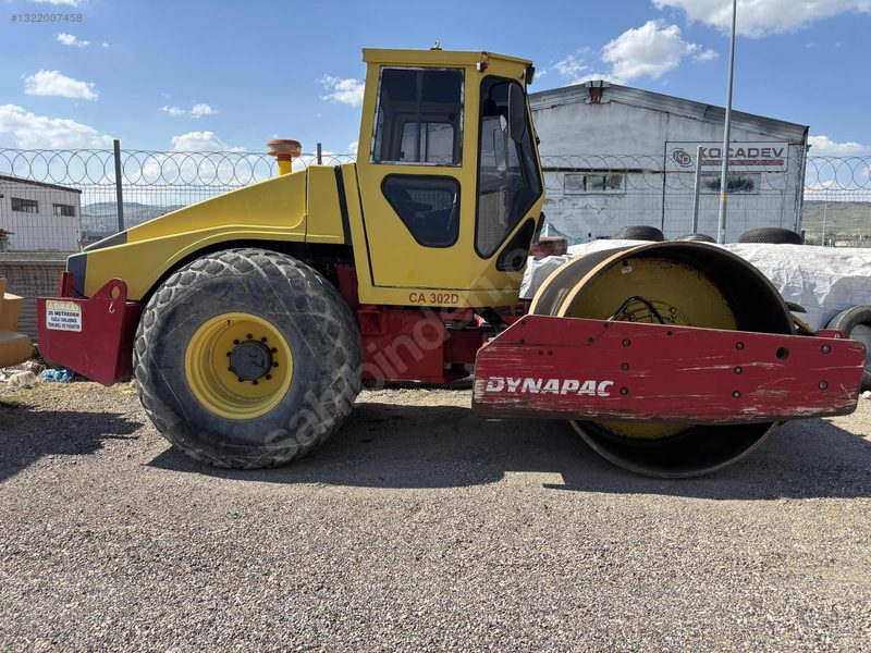 Sahibinden Dynapac 302D Toprak Silindiri 2000 Model