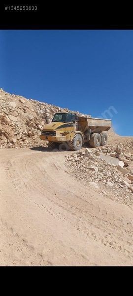 Sahıbınden Satılık Çok Temız Cat725 Kayakamyonu